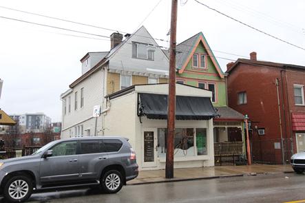SHADYSIDE PA 3 UNIT COMMERCIAL BUILDING FOR SALE