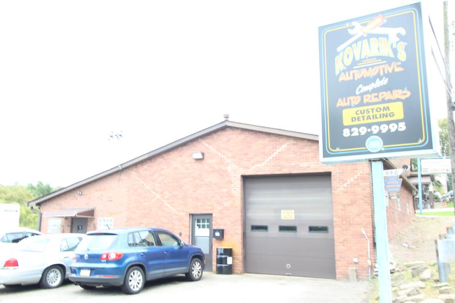 1,500 SF WAREHOUSE / GARAGE WITH HORSE CORAL AND BARN FOR SALE NORTH VERSAILLES, PA