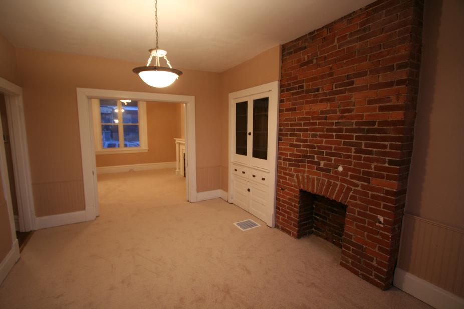 BRIGHTON HEIGHTS 4 BEDROOM HOUSE FOR SALE PITTSBURGH, PA