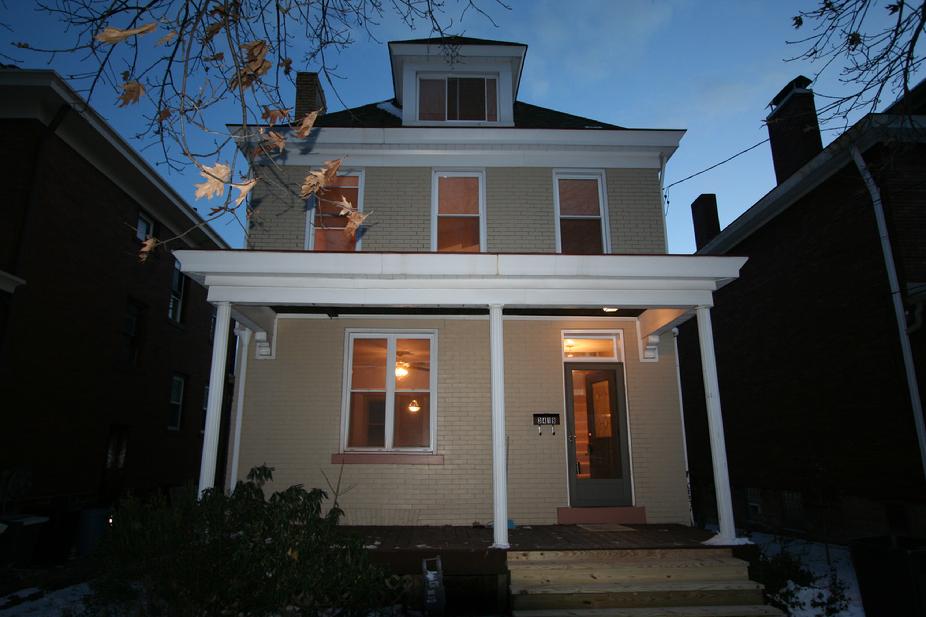 4 Bedroom House For Sale Pittsubrgh PA