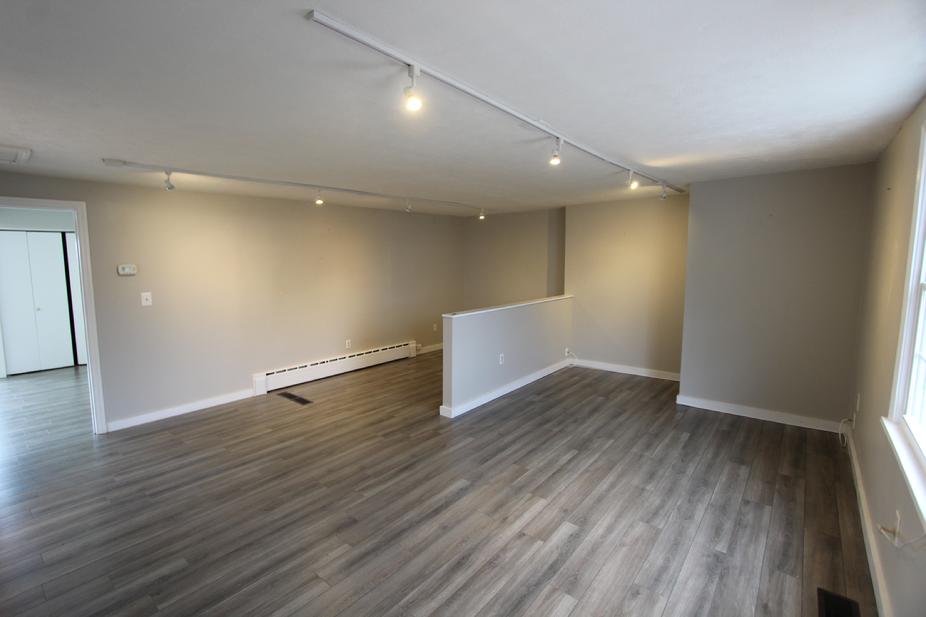 1,000 SF OFFICE SPACE FOR RENT ROSS PARK PA