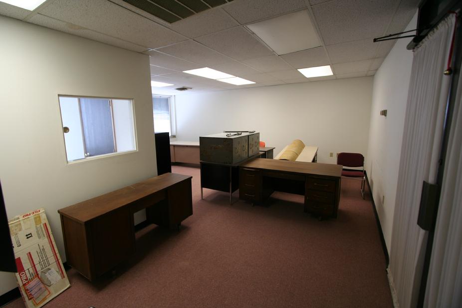 650 SF OFFICE SPACE FOR RENT PITTSBURGH PA KENNEDY TWP