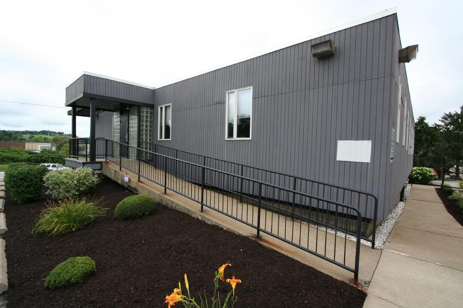 PRIME OFFICE SPACE FOR RENT / SALE IRWIN PA