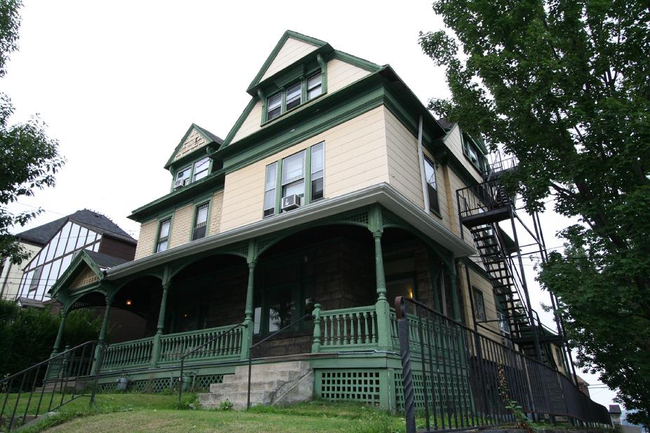 8 UNIT APARTMENT BUILDING FOR SALE PITTSBURGH PA