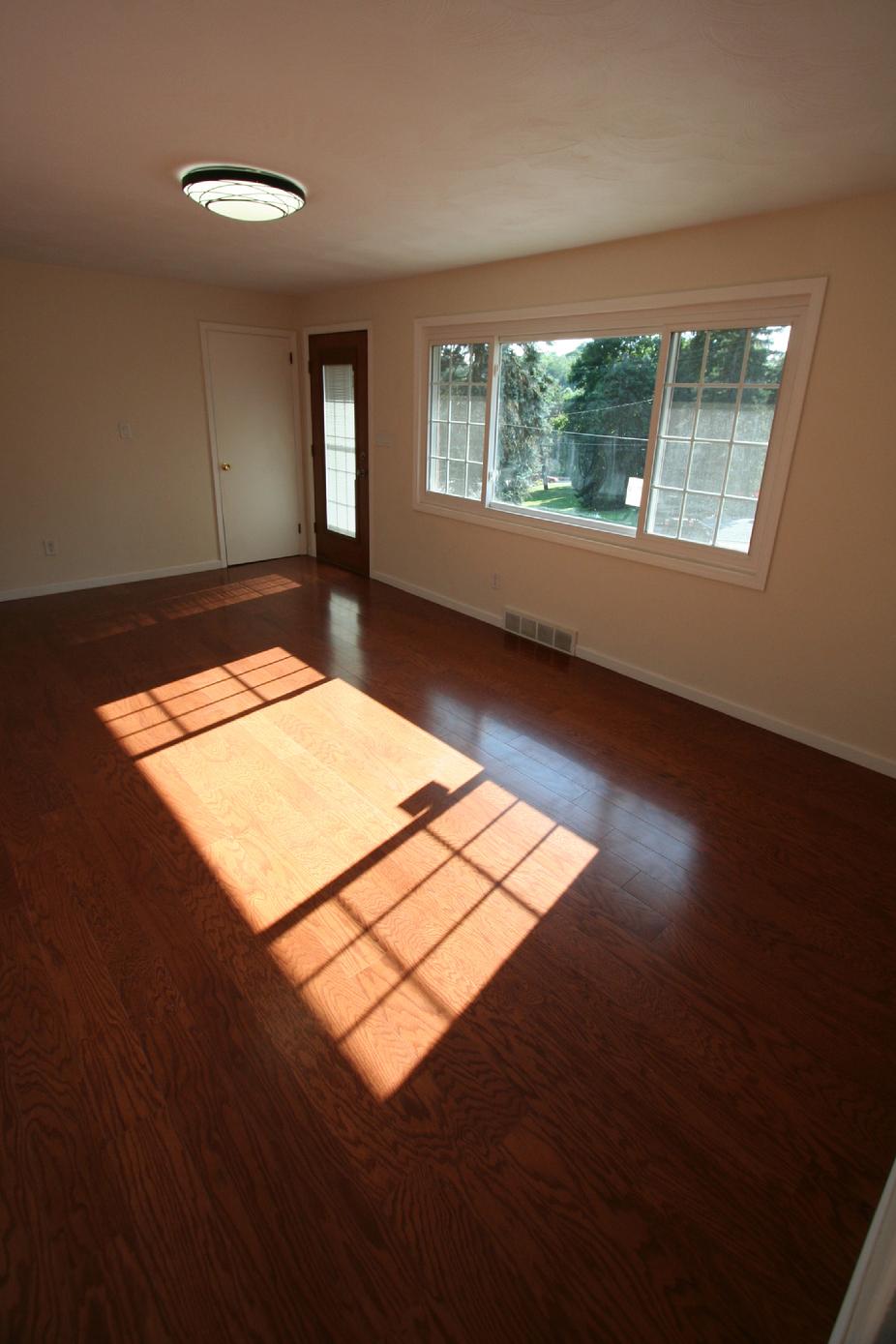 WWW.PITREALESTATE.COM