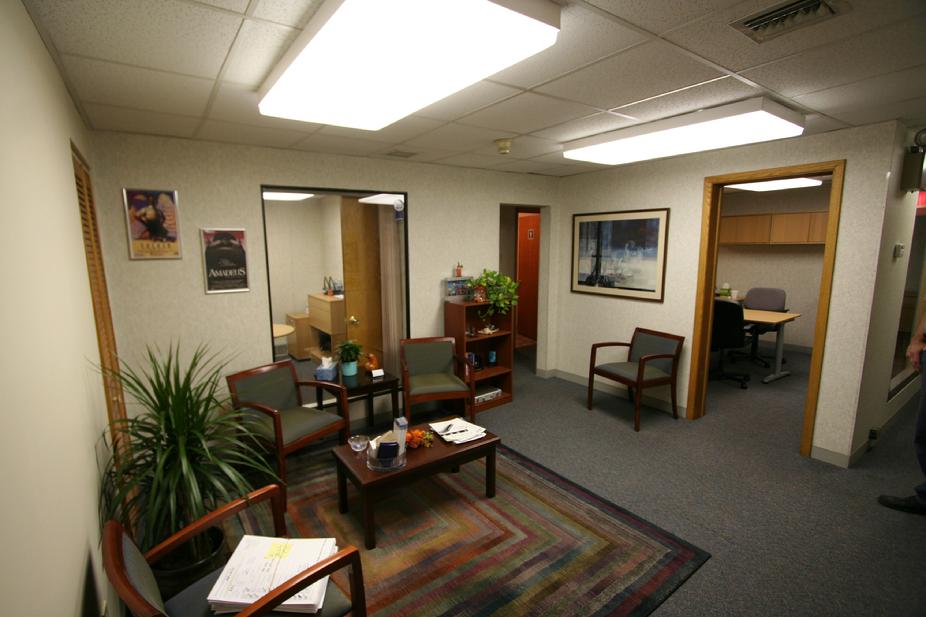 CLASS A OFFICE BUILDING FOR SALE MONROEVILLE PA