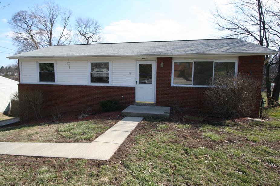 RANCH HOME FOR SALE NEAR BEAVER VALLEY MALL